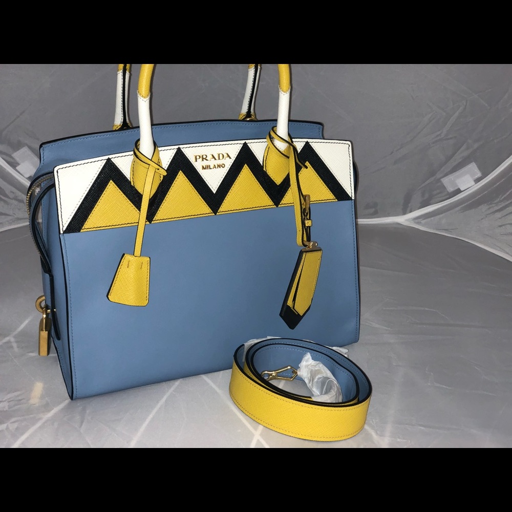 New PRADA ZIGZAG Top Handle Saffiano Leather Purse - Picture 3 of 8